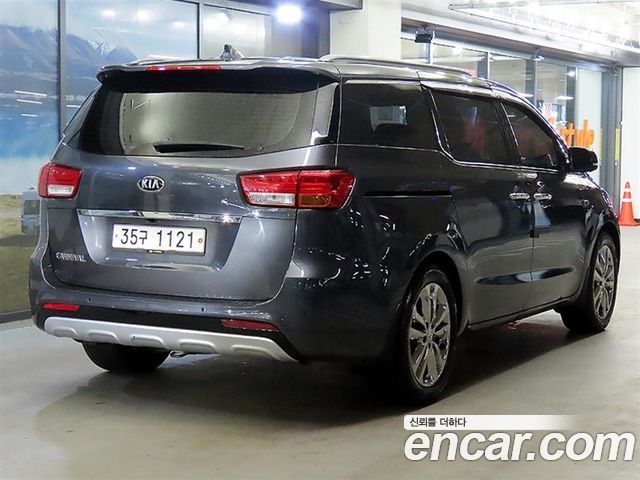 Kia Carnival Совершенно новый 9-Seater Noblesse Special - фото 3