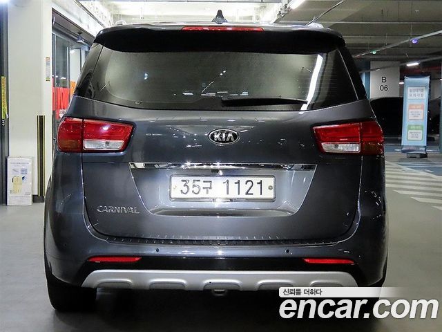 Kia Carnival Совершенно новый 9-Seater Noblesse Special - фото 4