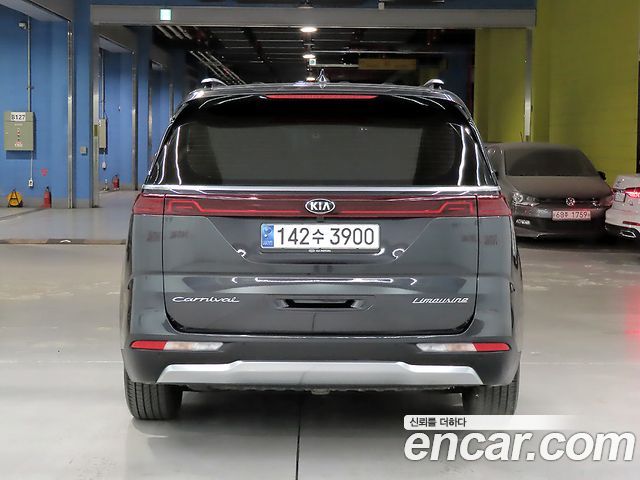 Kia Carnival 4-го поколения Gasoline 7-Seater Signature - фото 3
