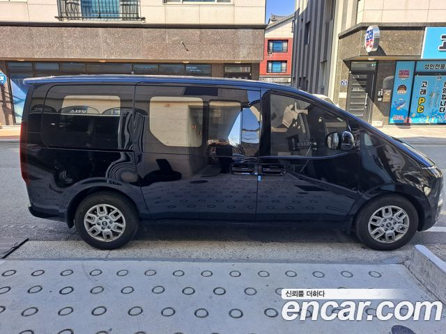 Hyundai Staria Cargo 5-Seater Modern - фото 2