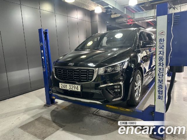 Kia Carnival Новый Gasoline 9-Seater Noblesse Special - фото 0
