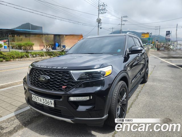 Ford Explorer 6-го поколения 2.3 LimIted 4WD - фото 0