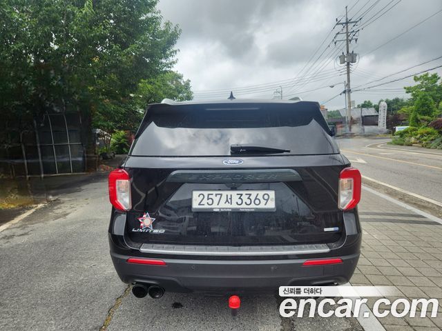 Ford Explorer 6-го поколения 2.3 LimIted 4WD - фото 3