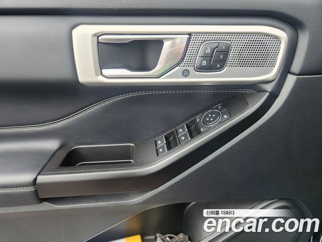 Ford Explorer 6-го поколения 2.3 LimIted 4WD - фото 4