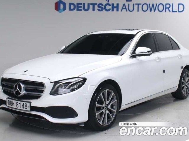 Mercedes-Benz E-Class W213 E300 4MATIC Avnatgarde - фото 2