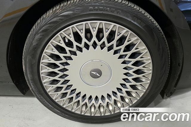 Genesis G90 3.3 T AWD Premium Luxury - фото 4