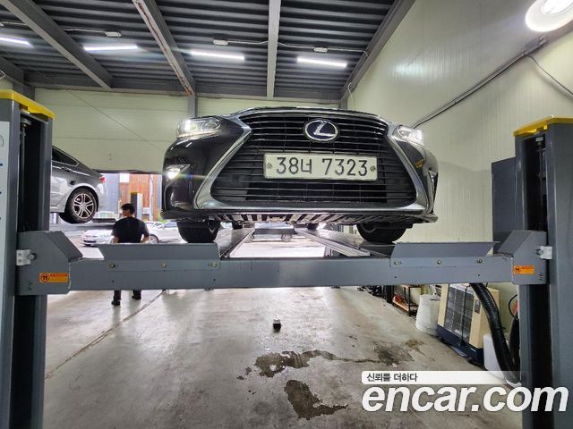 Lexus ES Supreme+ XV60 - фото 0