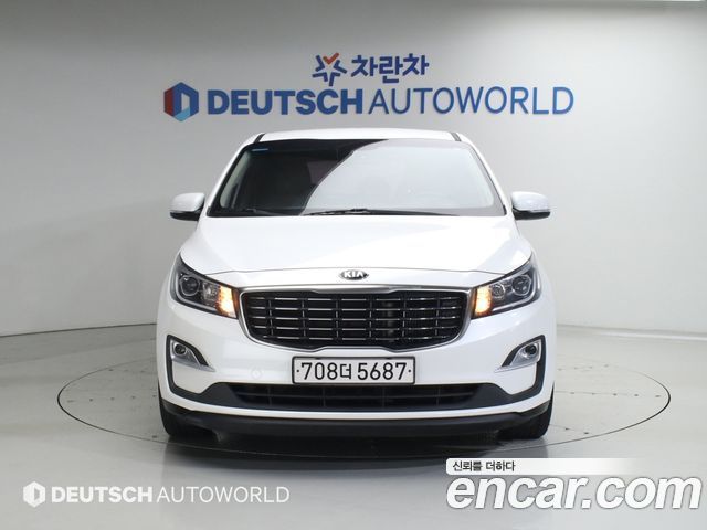 Kia Carnival Новый 11-Seater Deluxe - фото 2