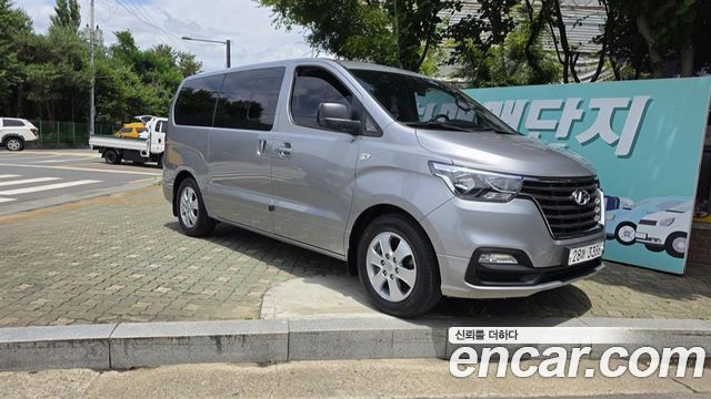 Hyundai Starex Новый Urban 9-Seater Premium - фото 0