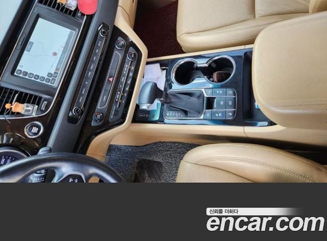 Kia Carnival Новый 9-Seater Noblesse Special - фото 3