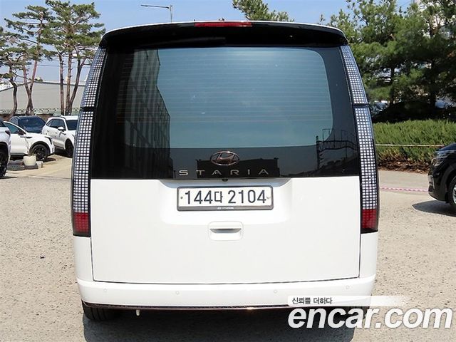 Hyundai Staria Lounge 9-Seater Prestige - фото 3