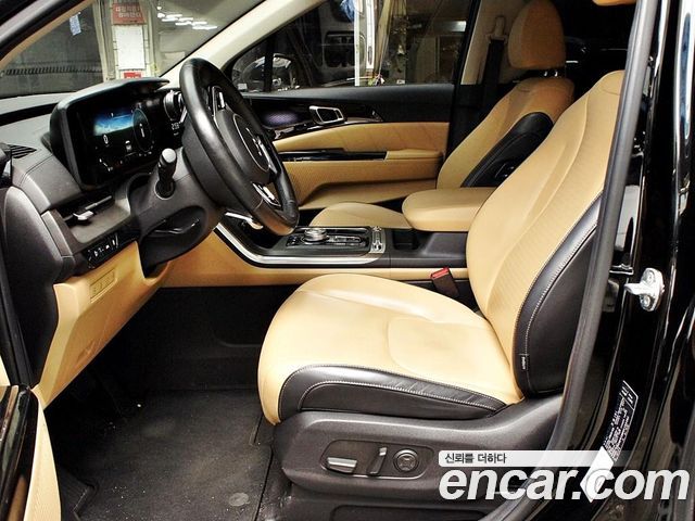 Kia Carnival 4-го поколения 9-Seater Signature - фото 4