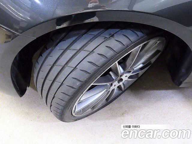 Mercedes-Benz E-Class W213 E350 4MATIC AMG Line - фото 4