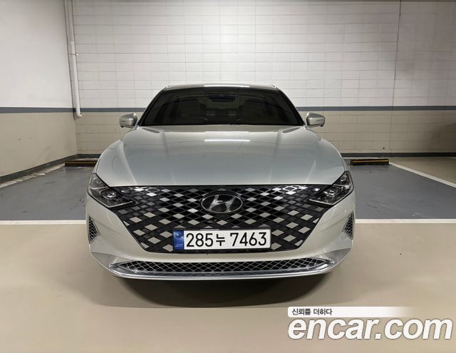 Hyundai Grandeur Новый IG 2.5 Calligraphy - фото 0