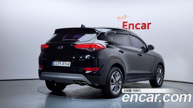 Hyundai Tucson Совершенно новый Diesel 2.0 2WD Modern - фото 1