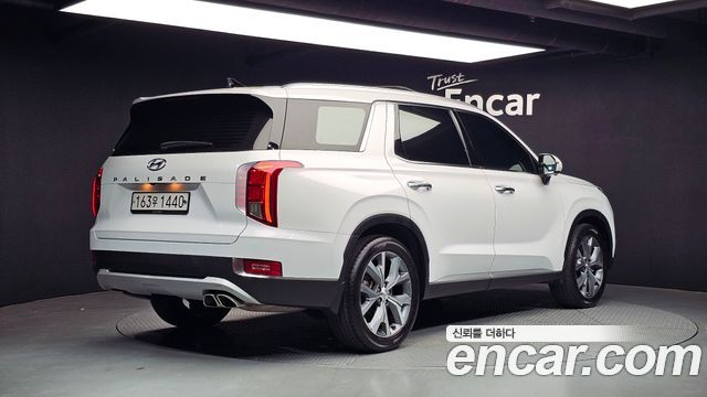 Hyundai Palisade Diesel 2.2 2WD Prestige - фото 1