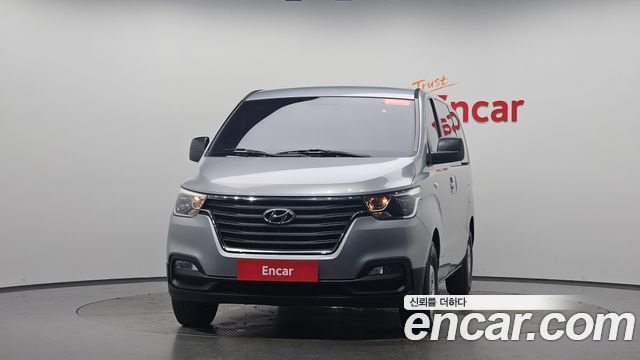 Hyundai Starex Новый Van 3-Seater Style - фото 1