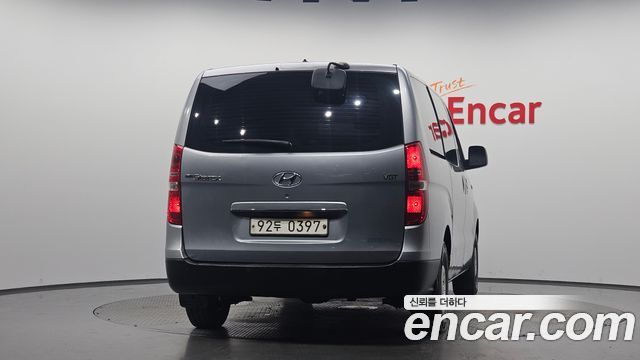 Hyundai Starex Новый Van 3-Seater Style - фото 2