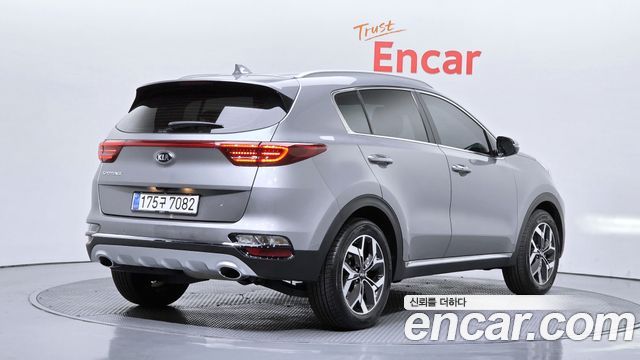 Kia Sportage Diesel 1.6 2WD Signature - фото 1