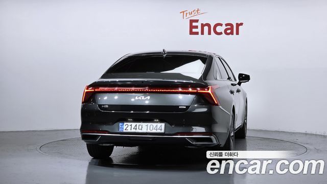 Kia K8 гибрид Noblesse - фото 3