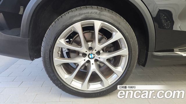BMW X5 G05 xDrive 30d xLine - фото 4