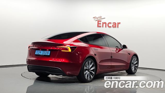 Tesla Model 3 RWD - фото 0