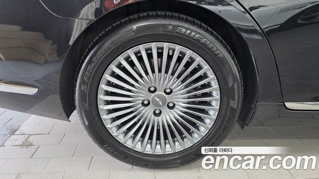 Genesis G90 3.8 AWD Luxury - фото 4