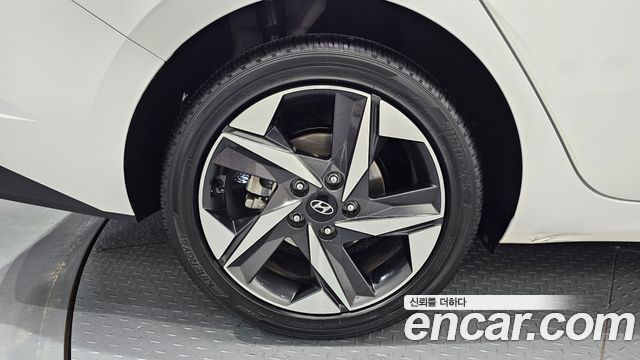 Hyundai Avante CN7 1.6 Inspiration - фото 4