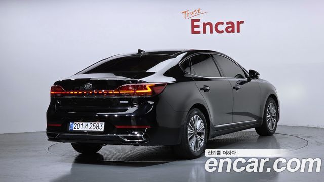 Kia K7 Premier, гибрид Noblesse - фото 1