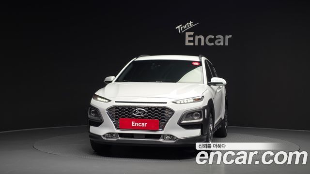 Hyundai Kona гибрид Premium Special - фото 2