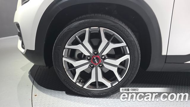 Kia Seltos Gasoline 1.6 Turbo 2WD Signature - фото 4