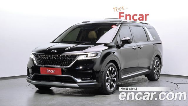 Kia Carnival 4-го поколения 9-Seater Signature - фото 0