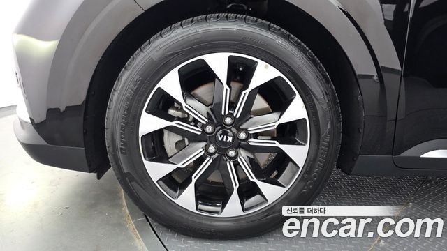 Kia Carnival 4-го поколения 9-Seater Signature - фото 4