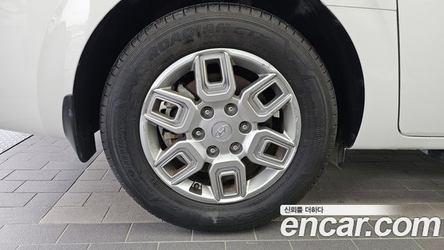 Hyundai Staria Tourer 11-Seater Modern - фото 4
