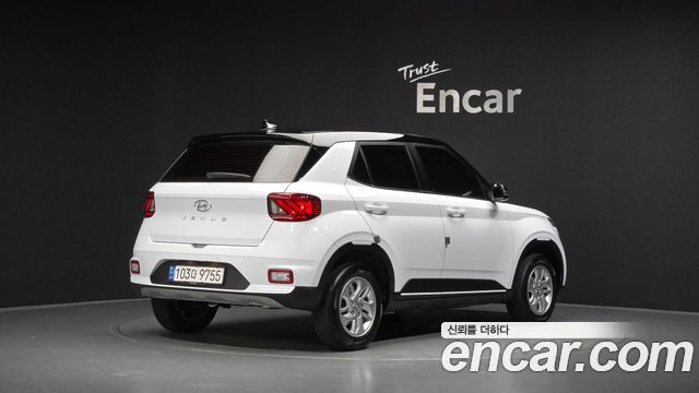 Hyundai Venue 1.6 Modern Plus - фото 1