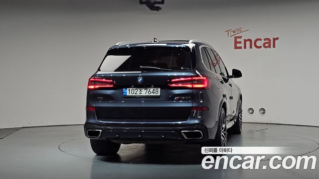 BMW X5 G05 M50i - фото 2
