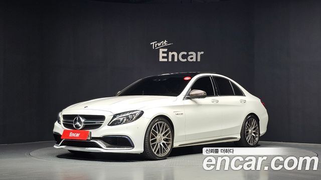 Mercedes-Benz C-Class W205 C63 AMG - фото 0