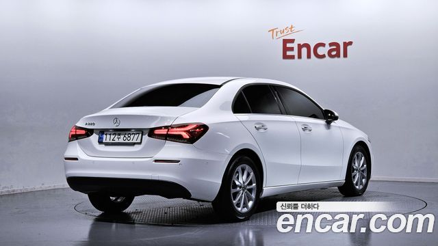 Mercedes-Benz A-Class W177 A220 Sedan - фото 1