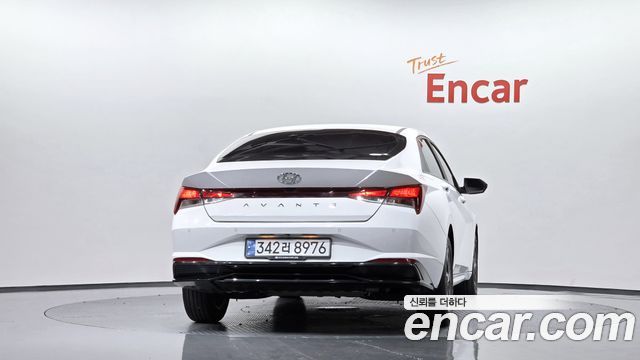 Hyundai Avante CN7, гибрид Smart - фото 3