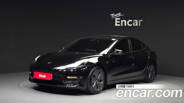 Tesla Model 3 Long Range AWD - фото 0