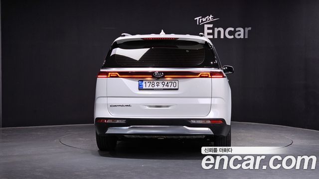 Kia Carnival 4-го поколения 9-Seater Noblesse - фото 3
