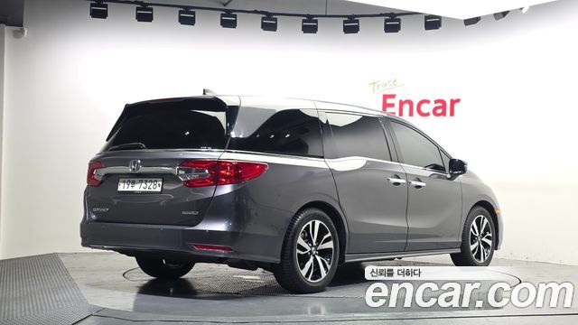 Honda Odyssey 3.5 5th - фото 1