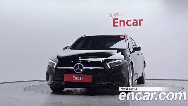 Mercedes-Benz A-Class W177 A220 Hatchback - фото 2