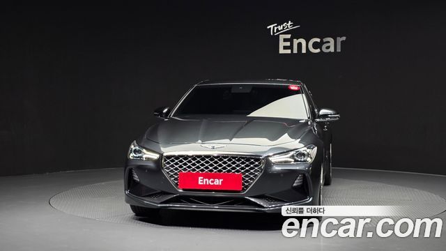Genesis G70 2.0T Elite - фото 2