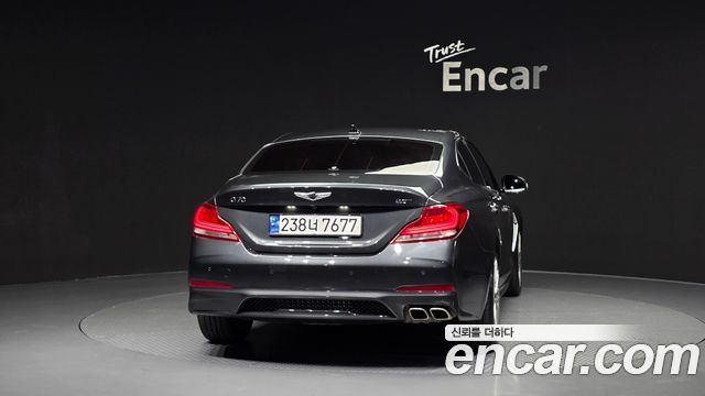 Genesis G70 2.0T Elite - фото 3