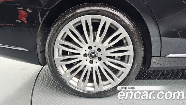 Mercedes-Benz S-Class W222 S560L 4MATIC - фото 4
