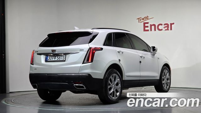 Cadillac XT5 3.6 Premium Luxury AWD - фото 1