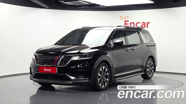 Kia Carnival 4-го поколения 9-Seater Signature - фото 0