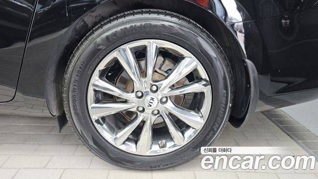 Kia Carnival Новый 9-Seater Noblesse Special - фото 4