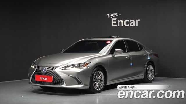 Lexus ES 7-го поколения Executive - фото 0
